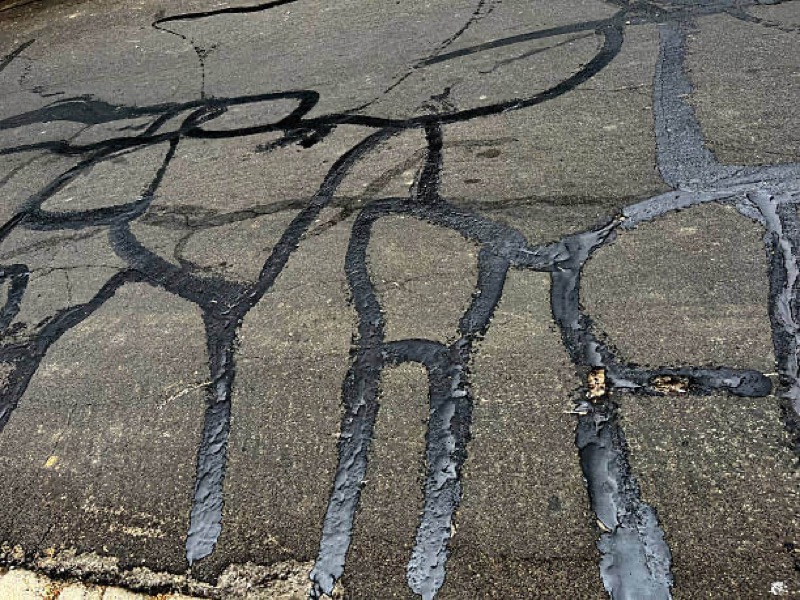 Asphalt sealcoating project